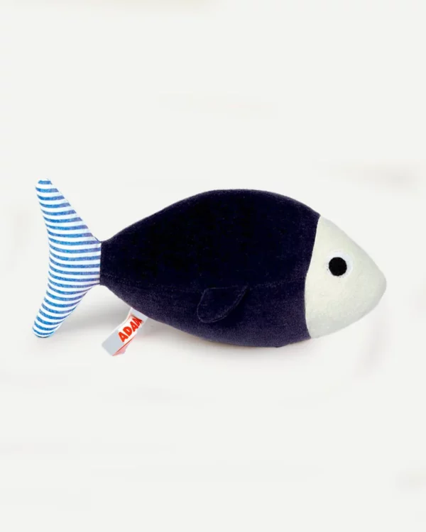 Peluche naissance Elliot le poisson ADADA, forme facile à attraper