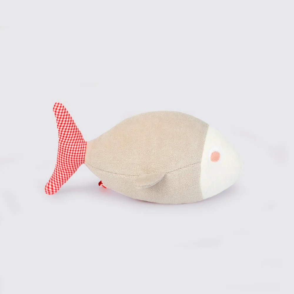 Peluche naissance Laurette le poisson ADADA, forme facile à attraper