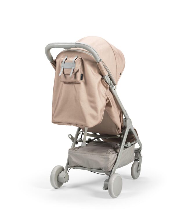Poussette Elodie MONDO Blushing Pink vue de dos avec panier de rangement et pochette