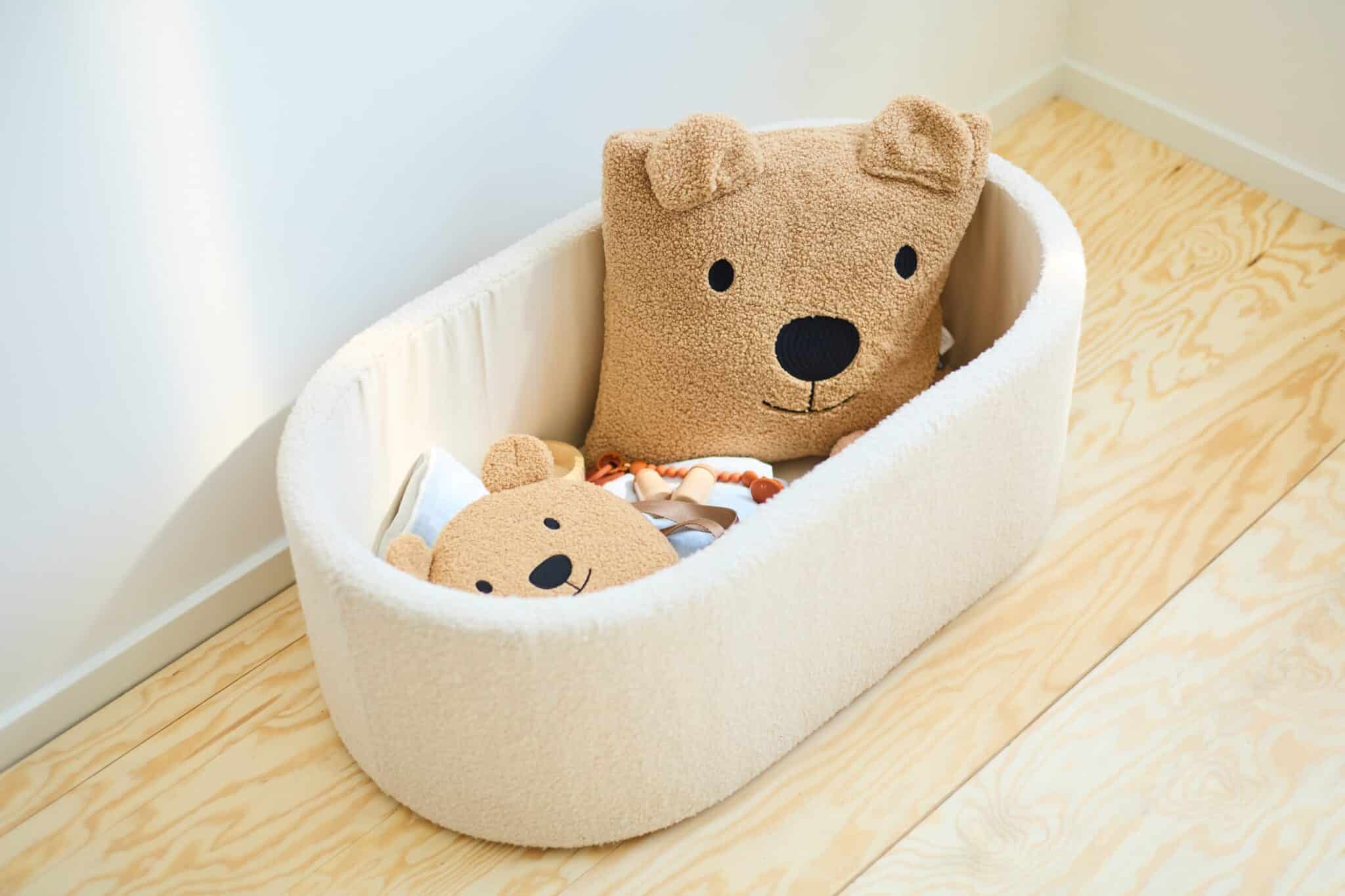 Berceau 2 en 1 évolutif Childhome Teddy Off White avec peluches et accessoires enfant