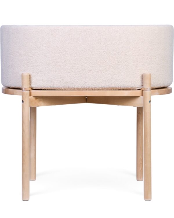 Vue de face du berceau 2 en 1 évolutif Childhome Teddy Off White avec structure en bois