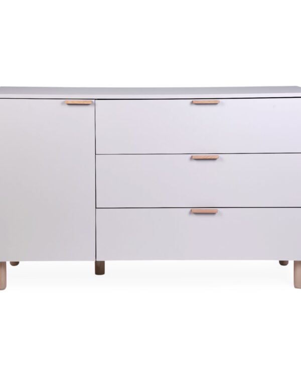 Vue de face de la commode bébé Childhome coloris Clay sans plan à langer