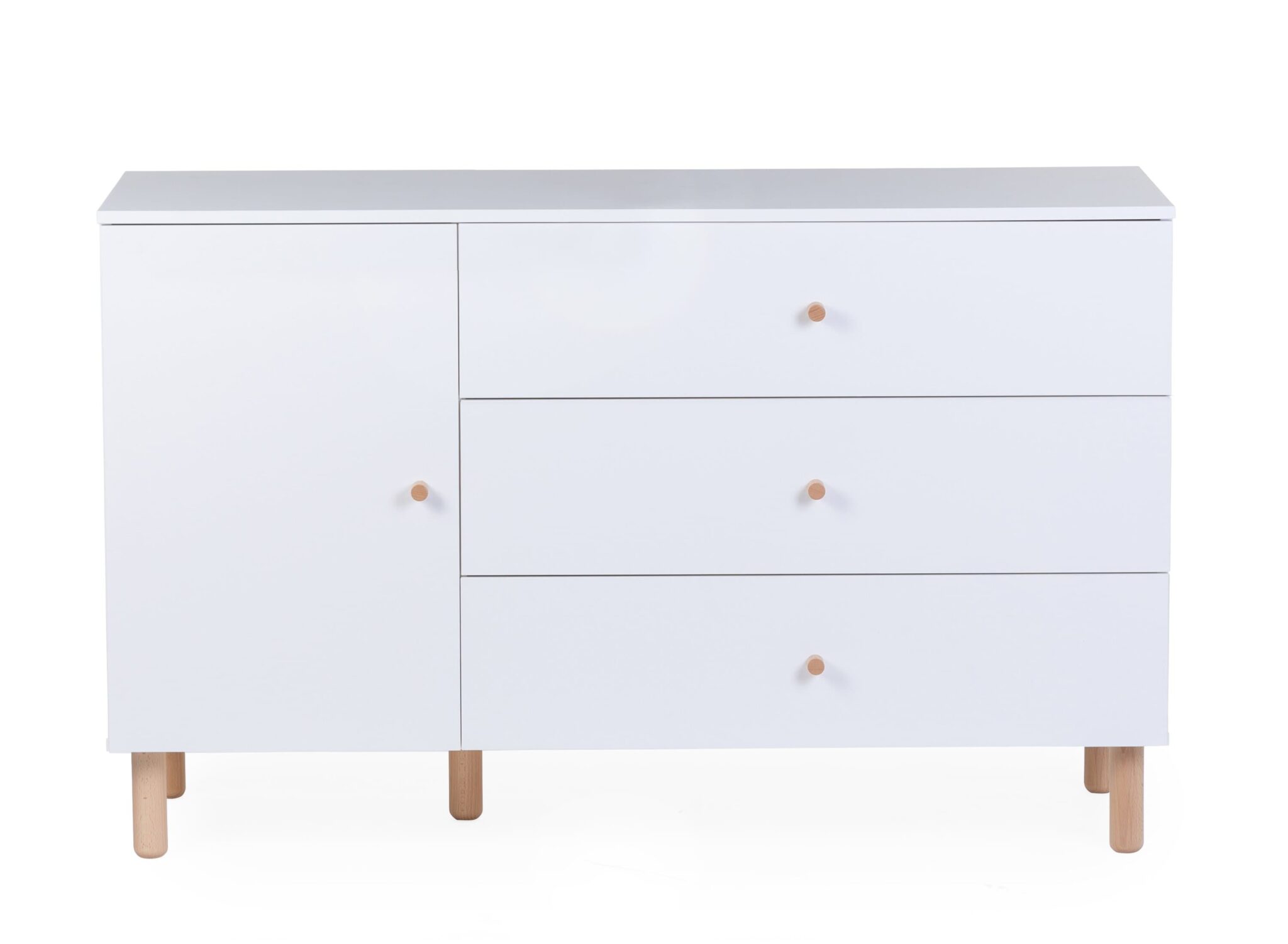 Vue de face de la commode bébé Childhome Wonder White avec trois tiroirs et une porte